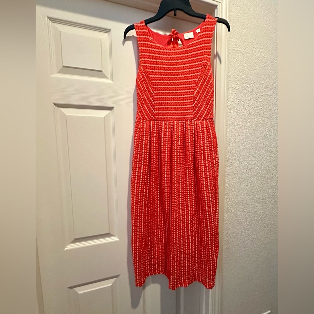 Coral Sleeveless Midi Dress. Size XS